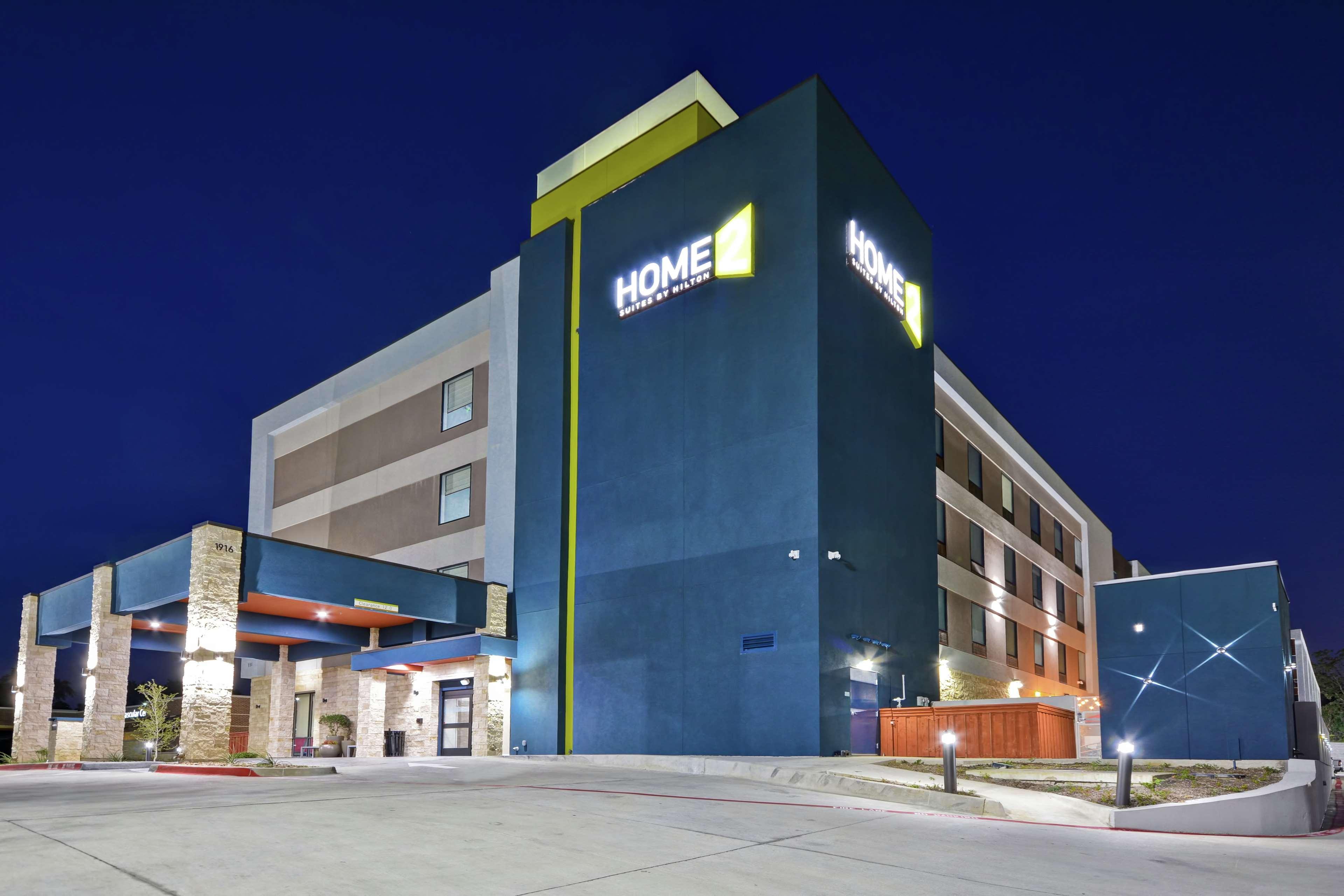 Home2 Suites By Hilton Bedford Dfw West Екстериор снимка