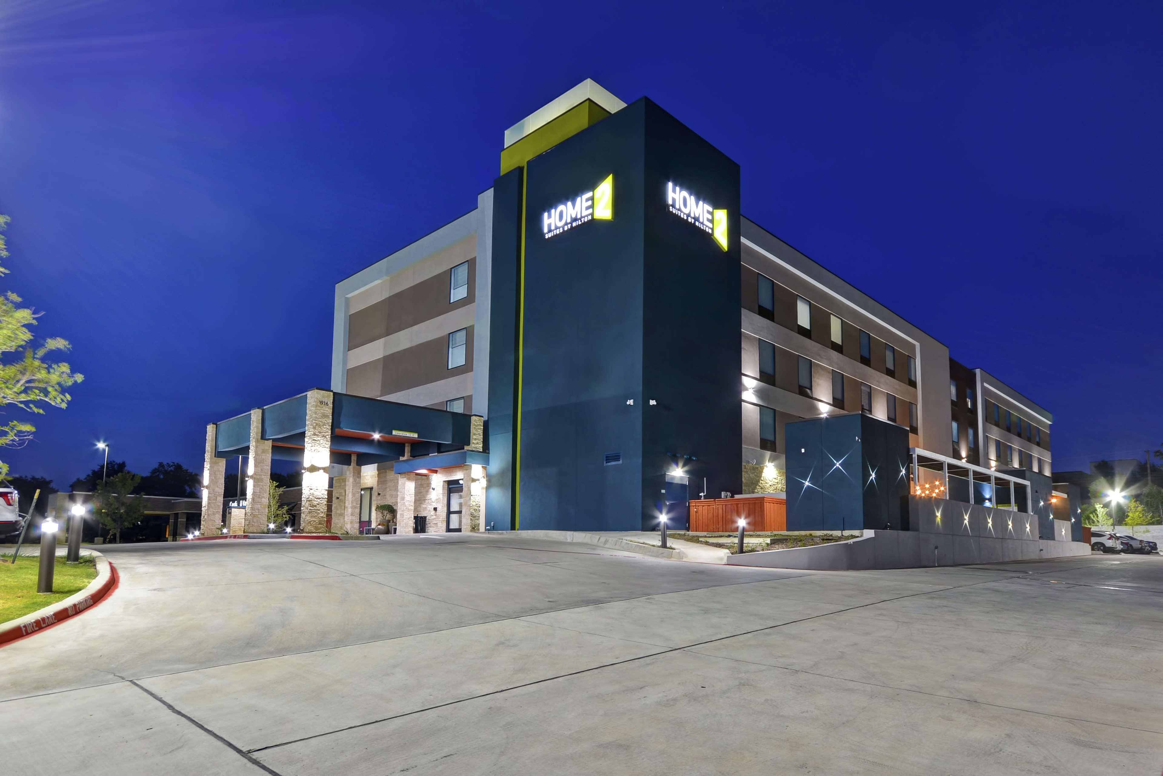 Home2 Suites By Hilton Bedford Dfw West Екстериор снимка