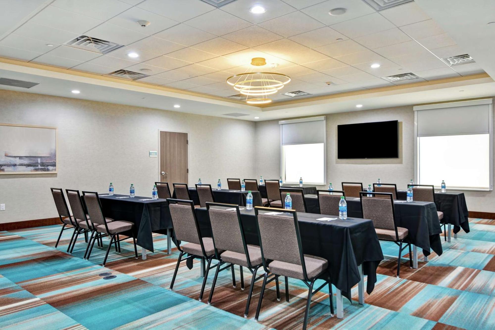 Home2 Suites By Hilton Bedford Dfw West Екстериор снимка